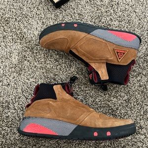 nike acg ruckle ridge shoes